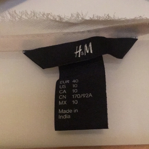 H&M Ivory Sequin Top - Picture 2 of 3